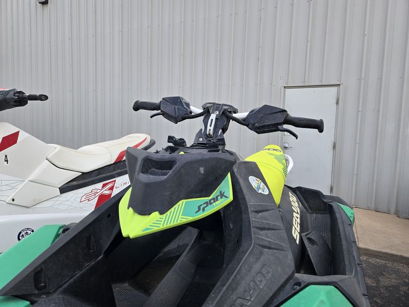 USED 2021 SEADOO PW SPARK3 900HOIBRTRIXXSOUND JP 21 Image 10