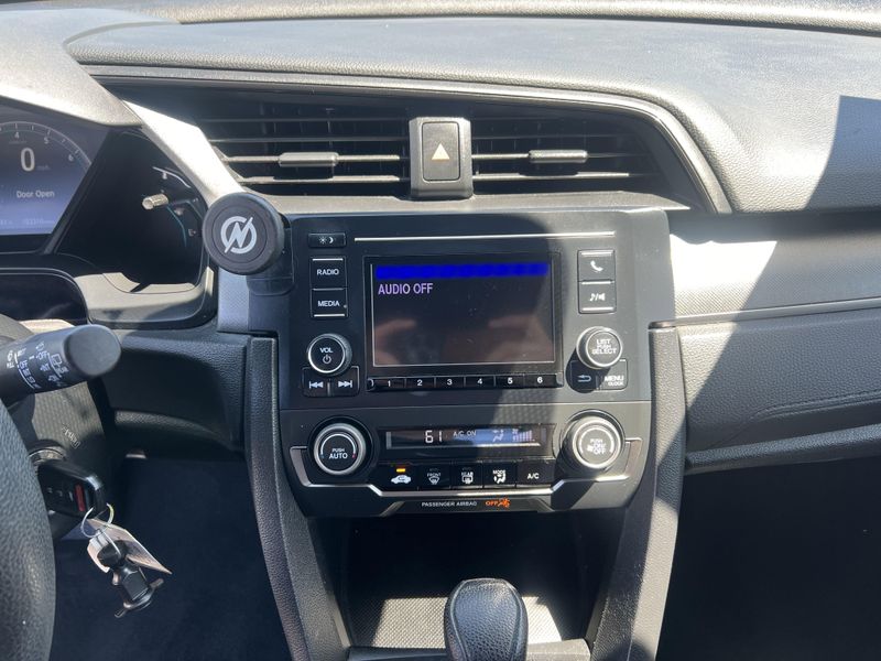 2019 Honda Civic Hatchback LXImage 14