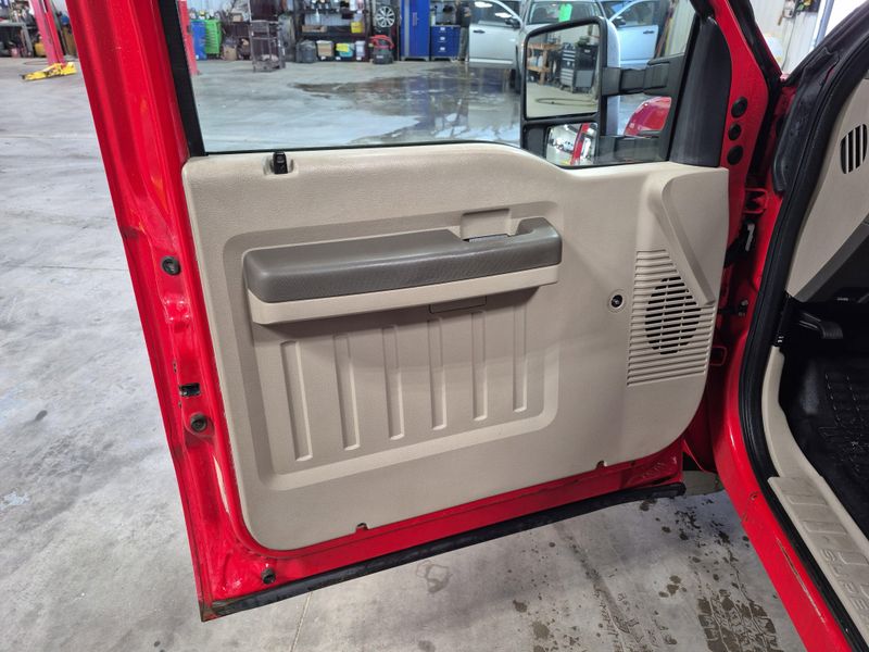 2008 Ford F-250 XLImage 25