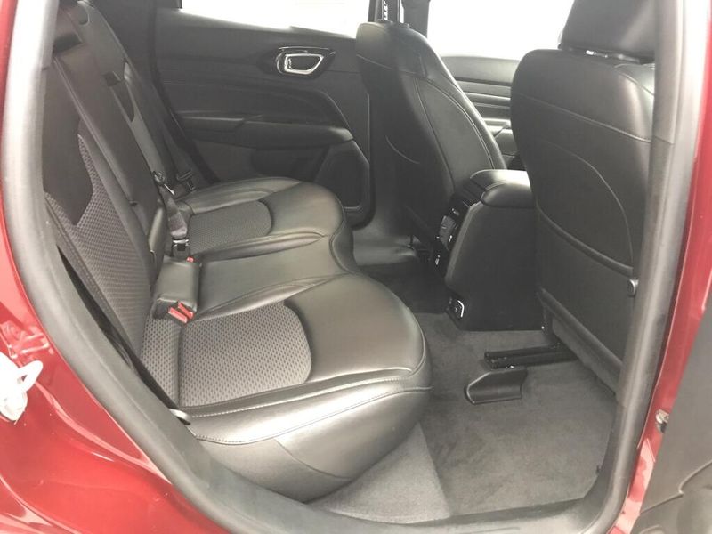 Used 2022 Jeep Compass AltitudeImage 16