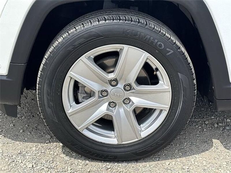 2022 Jeep Compass LatitudeImage 10