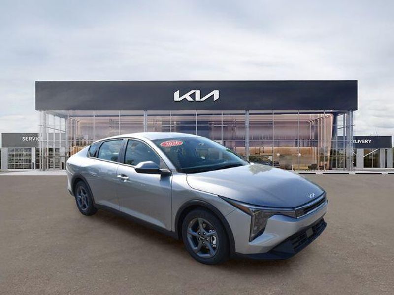 New 2026 Kia K4 LXSImage 1