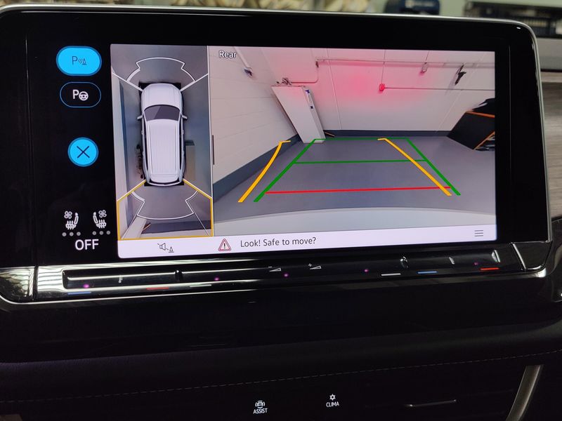 Used 2025 Volkswagen Atlas SEL Premium AWD R-Line Sunroof/NavImage 25