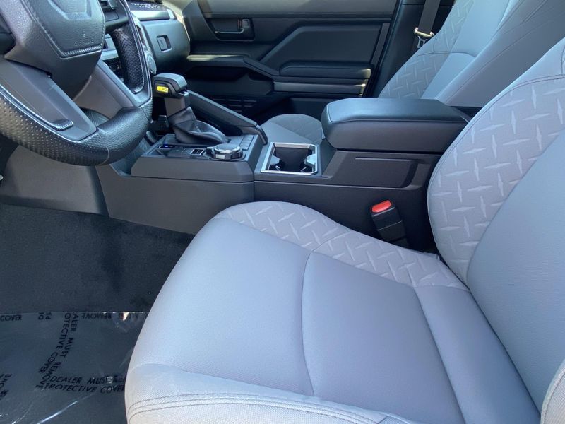 New 2025 Toyota Tacoma SR5Image 14