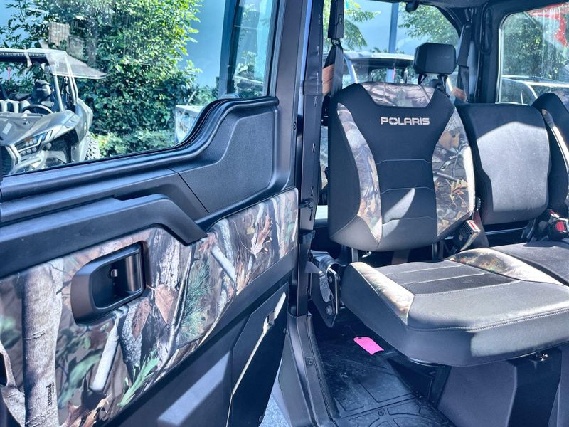 New 2025 Polaris RANGER CREW XD 1500 NORTHSTAR EDITION ULTIMATE Image 17