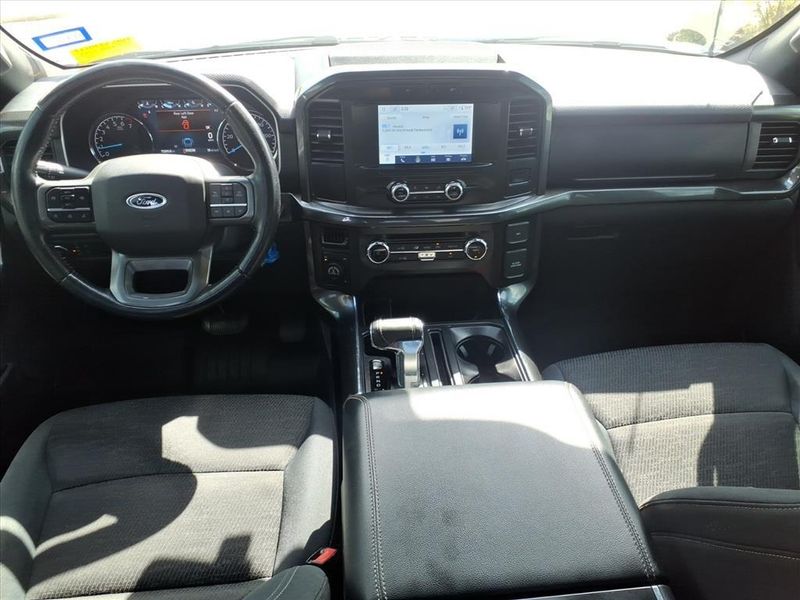 Used 2022 Ford F-150 XLTImage 4