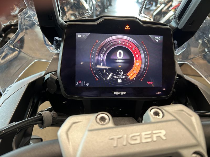 New 2023 Triumph TIGER 1200 GT EXPLORER 