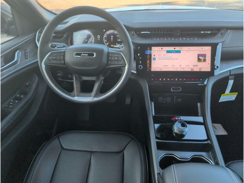 New 2027 Jeep Grand Cherokee LimitedImage 31