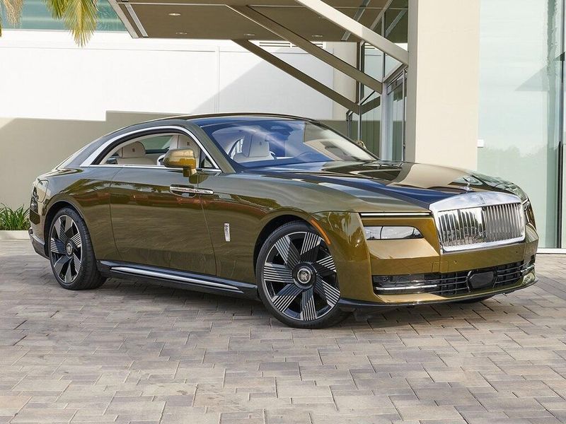 2024 Rolls-Royce   in a Chartreuse exterior color and Grace Whiteinterior. SHELLY AUTOMOTIVE shellyautomotive.com 