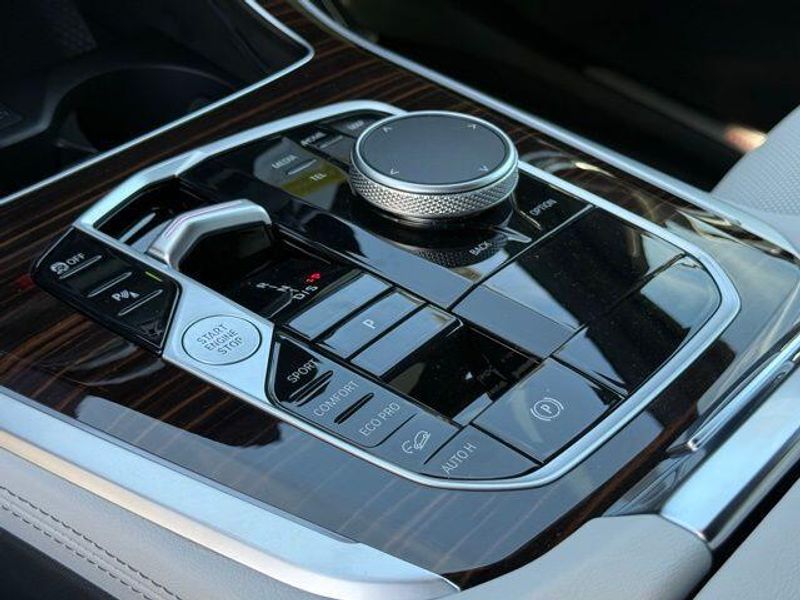 New 2026 BMW X5 xDrive40iImage 23