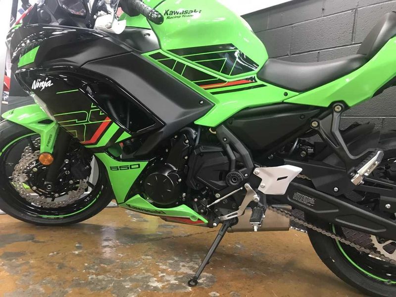 Used 2024 Kawasaki NINJA 650 Image 12