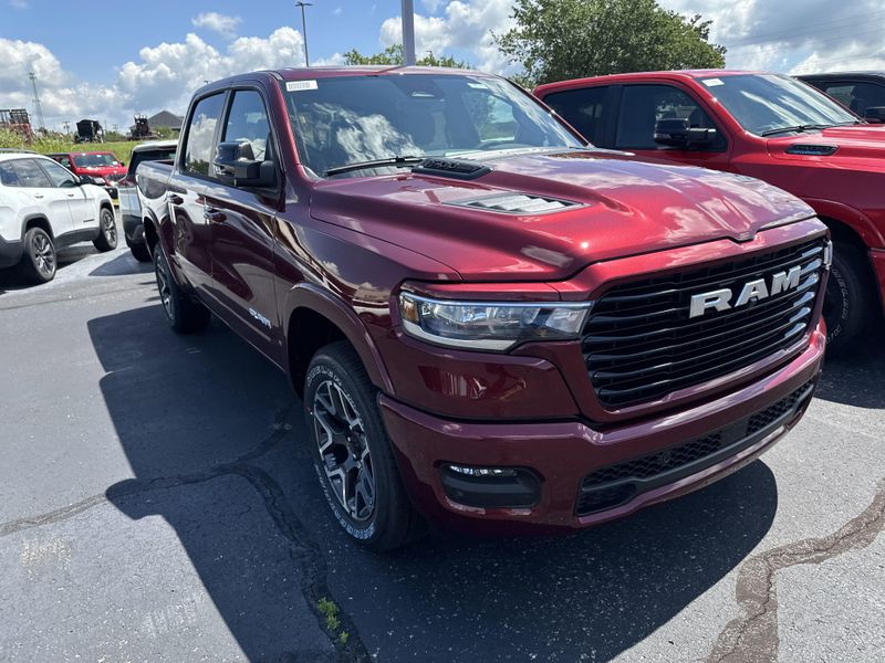 New 2025 RAM 1500 Laramie Crew Cab 4x4 5