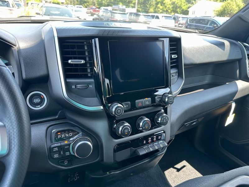 2025 RAM 1500 Big Horn Crew Cab 4x4 5