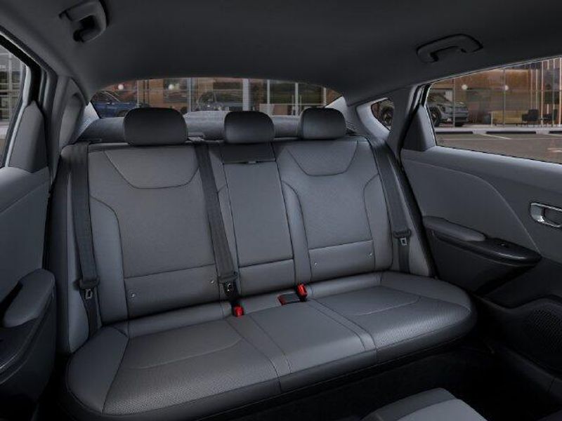 New 2027 Kia K4 EXImage 17