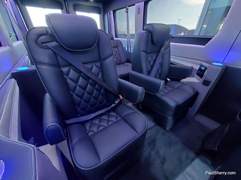 2024 RAM Promaster 3500 Slt+ Window Van High Roof 159