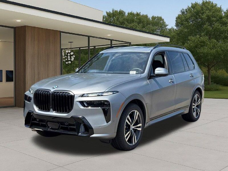 New 2027 BMW X7 xDrive40iImage 2