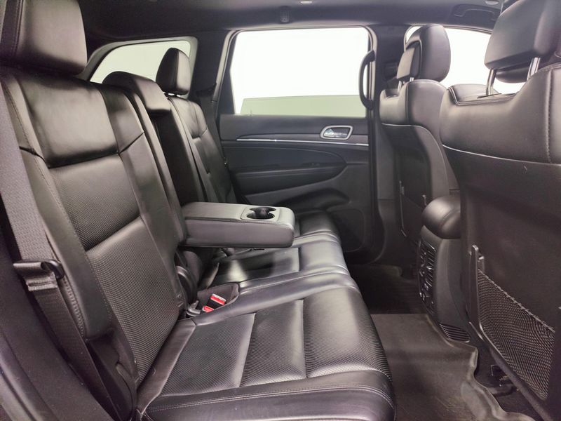 2019 Jeep Grand Cherokee Limited photo 17