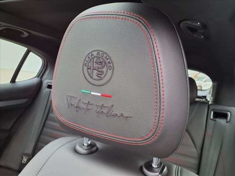 2025 Alfa Romeo Stelvio Tributo Italiano AwdImage 19