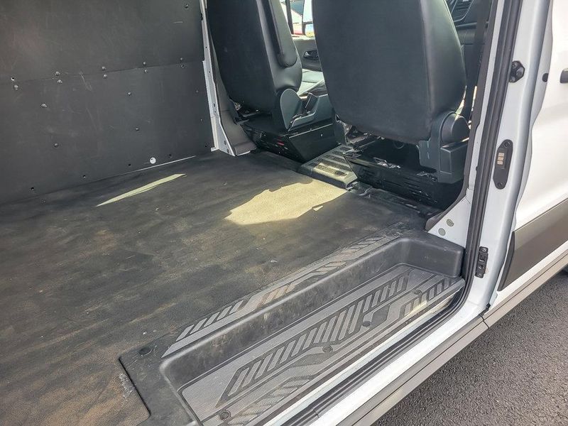 2023 Ford Transit Cargo Van photo 18