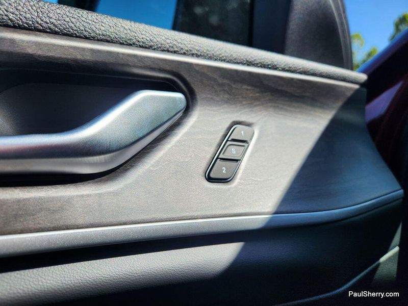 New 2025 Jeep Grand Cherokee L Limited 4x4