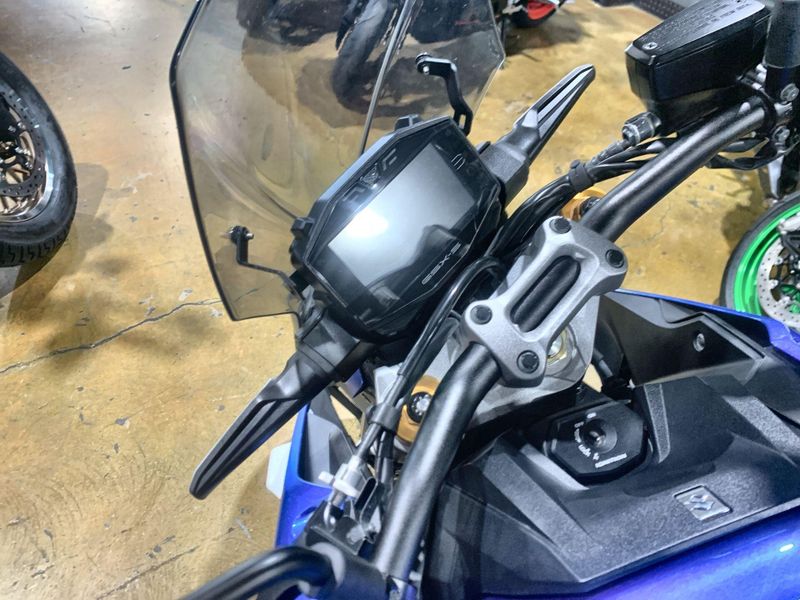 Used 2024 Suzuki GSX-S1000 CA Image 15