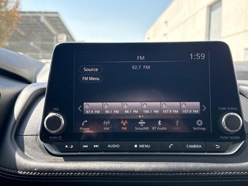 2024 Nissan Rogue S photo 13