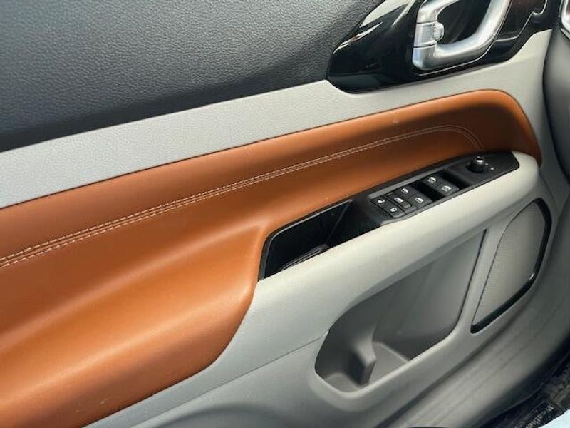 2022 Jeep Compass Image 14