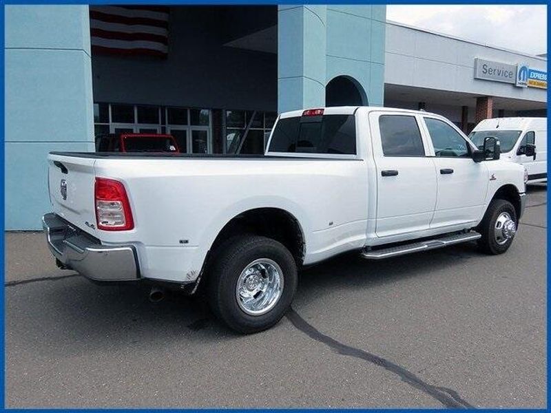2024 RAM 3500 TradesmanImage 7