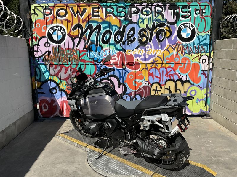 New 2026 BMW R 1300 GS Adventure Image 6