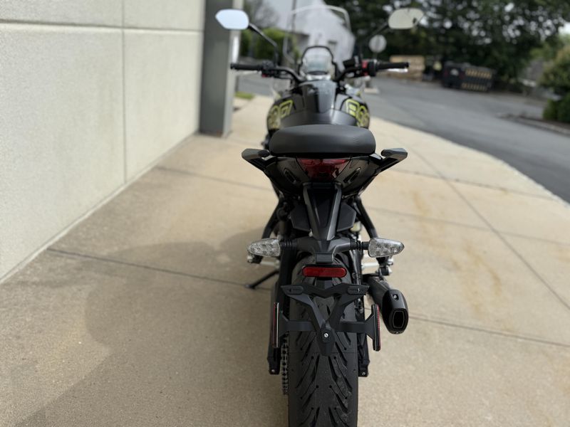 2025 Triumph Tiger Sport 800Image 7