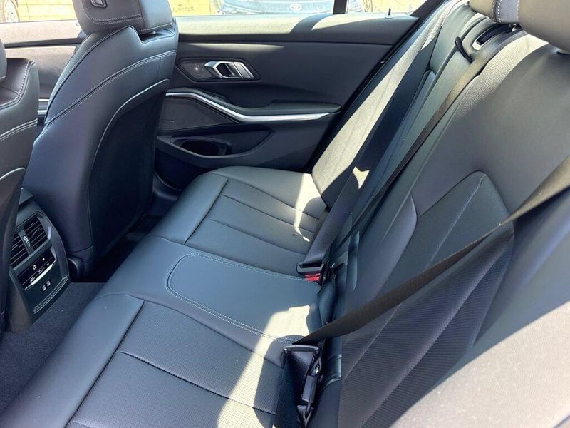 New 2026 BMW 3 Series 330iImage 26