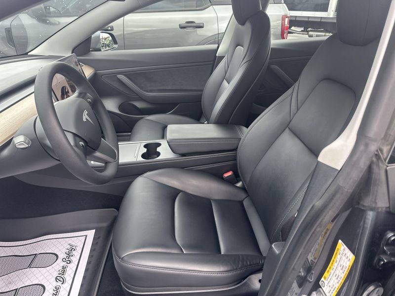 2021 Tesla Model 3 Standard Range PlusImage 20