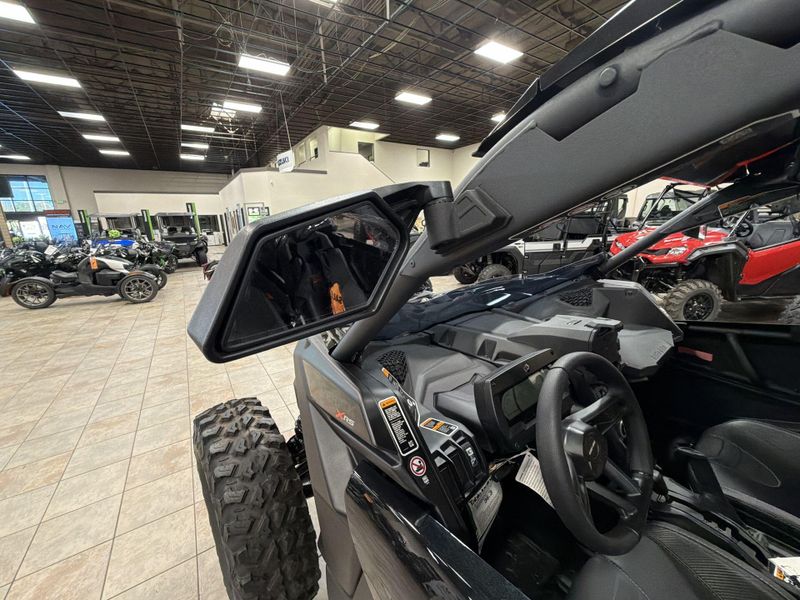 New 2026 Can-Am MAVERICK R MAX X RS WITH SMART-SHOX 999T DCT Image 28