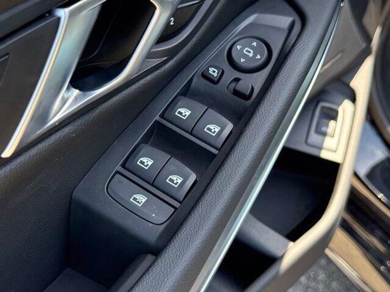 New 2026 BMW 3 Series 330iImage 16
