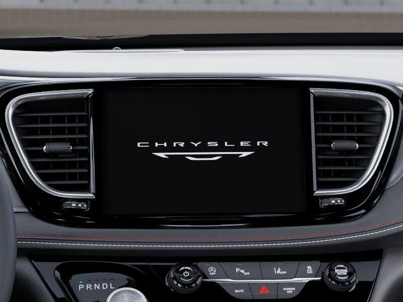 New 2027 Chrysler Pacifica SelectImage 10