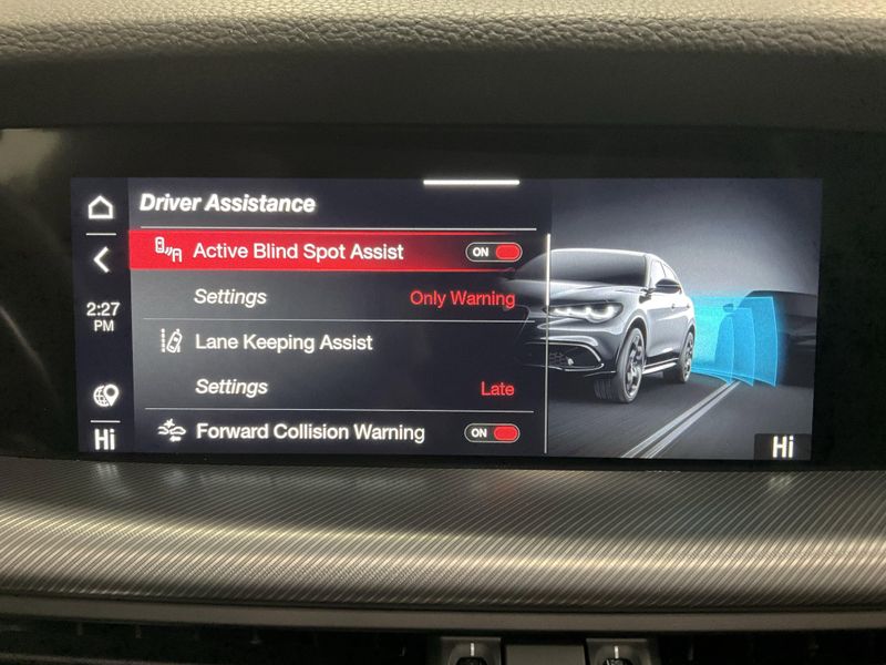 New 2025 Alfa Romeo Stelvio AwdImage 7