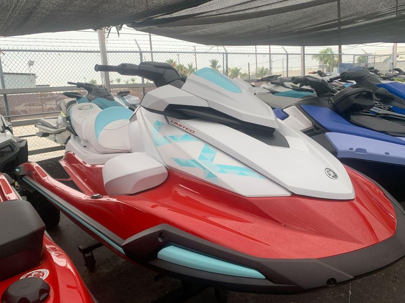 New 2025 Yamaha VX DELUXE W/AUDIO Image 10