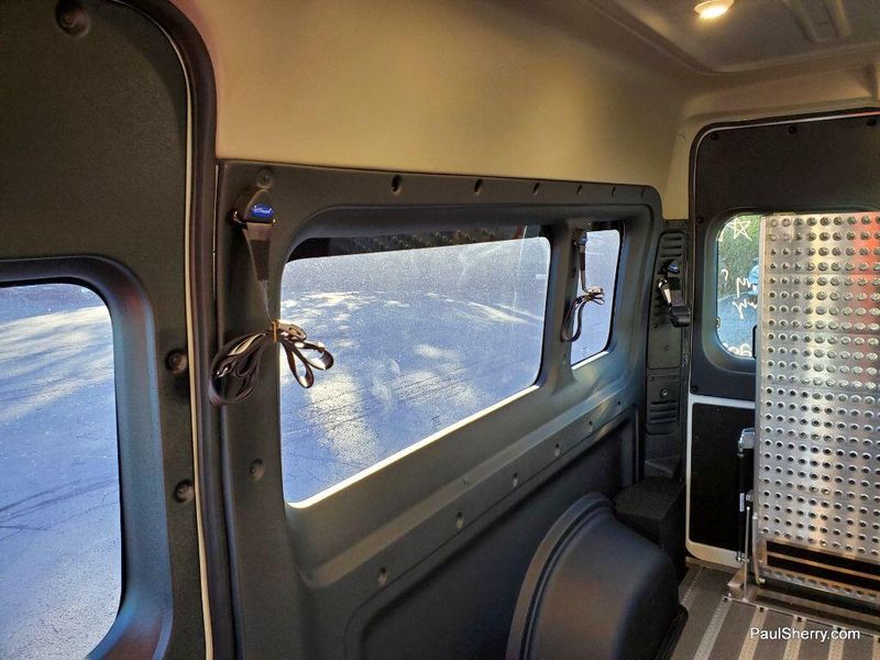 2024 RAM ProMaster 2500 Window Van Image 31