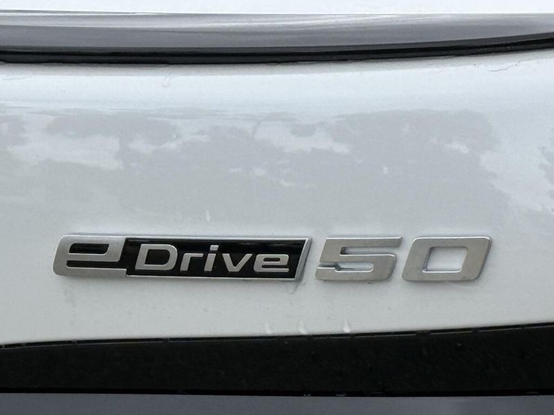2025 BMW i7 eDrive50Image 13