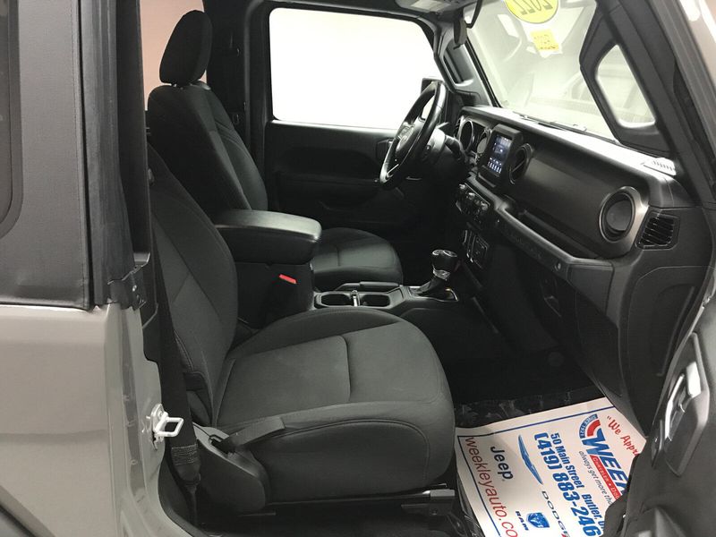 2022 Jeep Wrangler Sport SImage 13