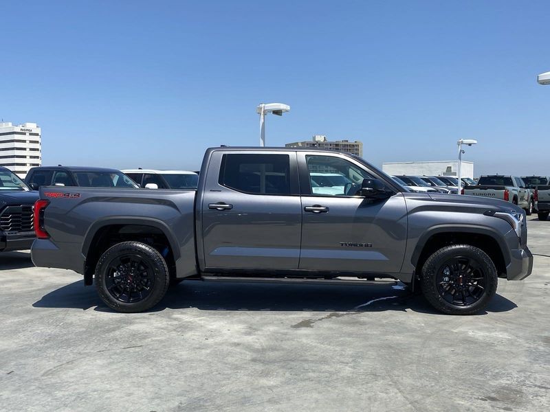 2024 Toyota Tundra LimitedImage 3