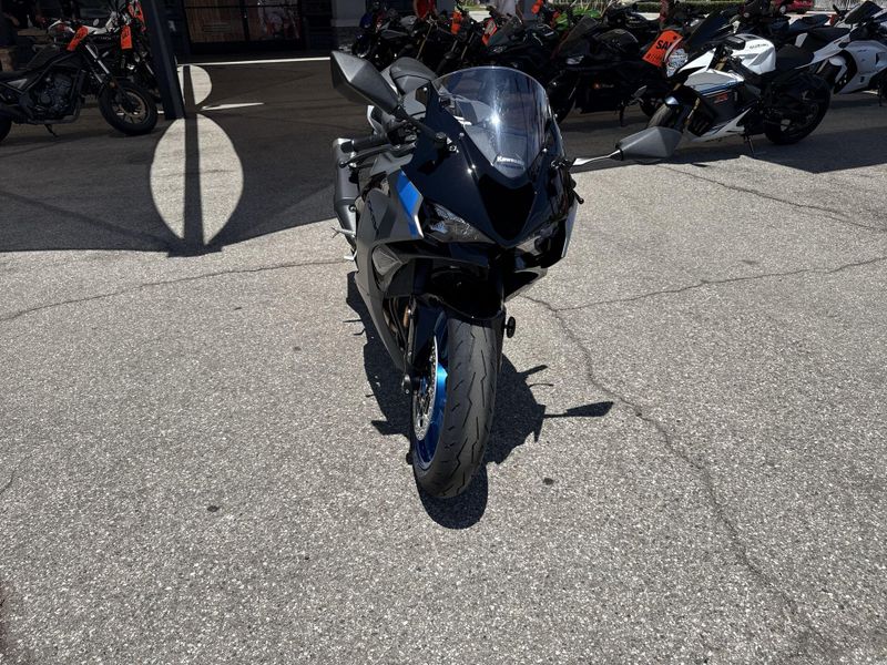 New 2026 Kawasaki NINJA ZX-6R Image 11