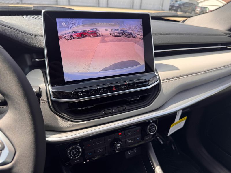 2025 Jeep Compass LimitedImage 20