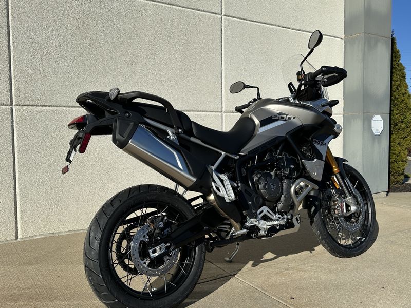 2023 Triumph TIGER 900 RALLY PRO in a SANDSTORM exterior color. Cross Country Powersports 732-491-2900 crosscountrypowersports.com 