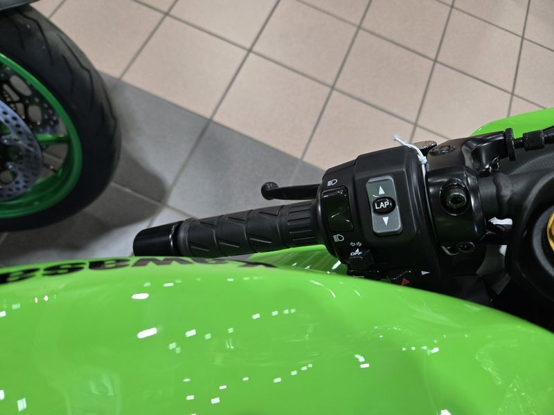 NEW 2026 KAWASAKI NINJA ZX 4RR ABS Image 13