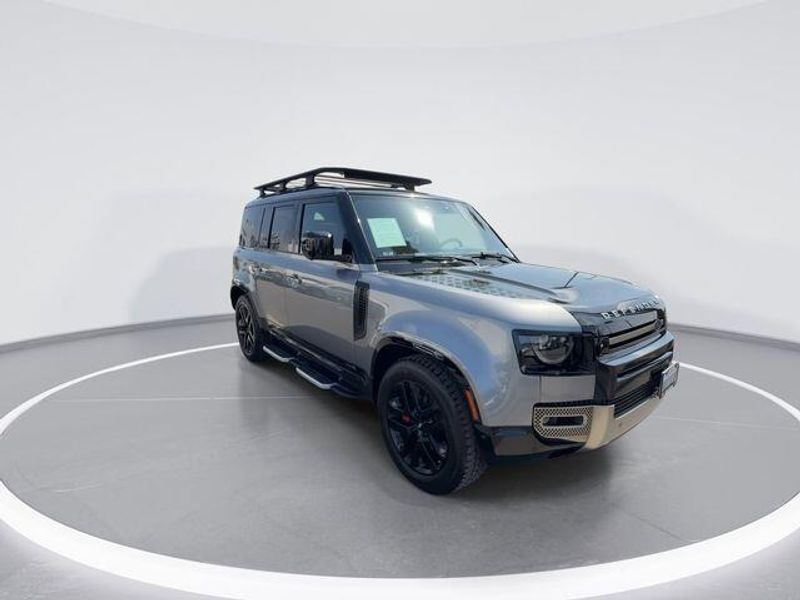 Used 2021 Land Rover Defender XImage 2