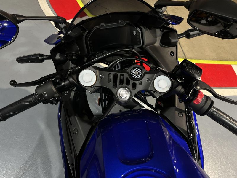 New 2026 Yamaha YZF-R3 ABS Image 11