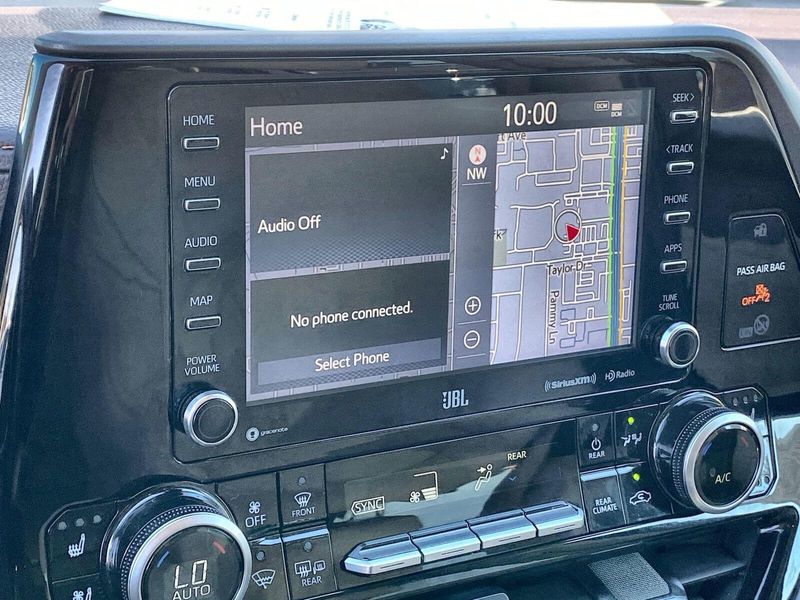 2021 Toyota Highlander LimitedImage 14