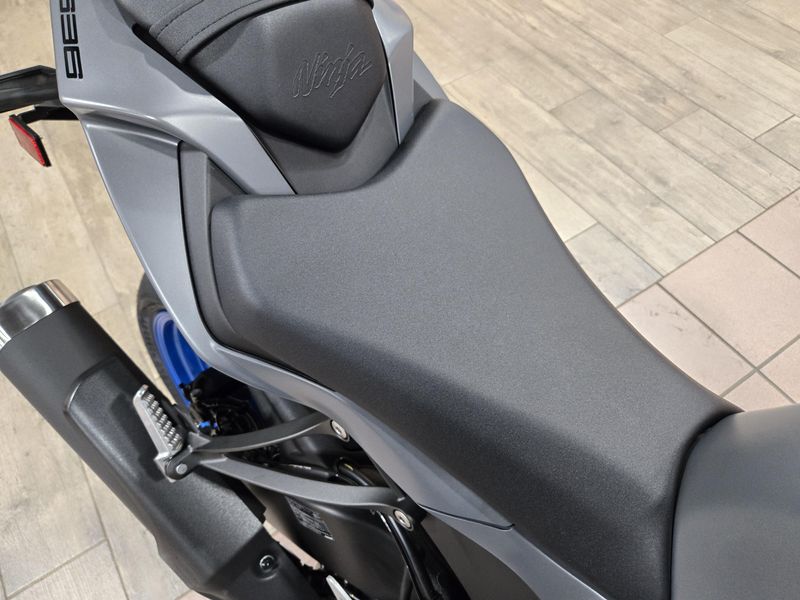 NEW 2026 KAWASAKI NINJA ZX6R ABS Image 17