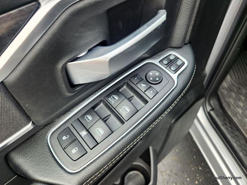 2024 RAM 2500 Big Horn Crew Cab 4x4 6